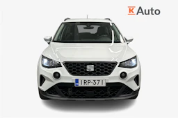 valkoinen SEAT Arona 2024 kuva 4.