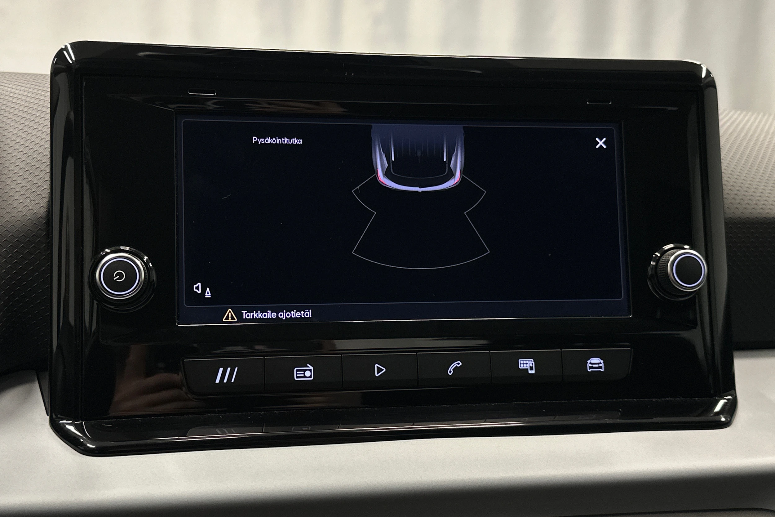 valkoinen SEAT Arona 2024 kuva 25.
