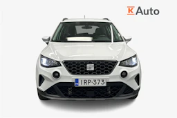 valkoinen SEAT Arona 2024 kuva 4.