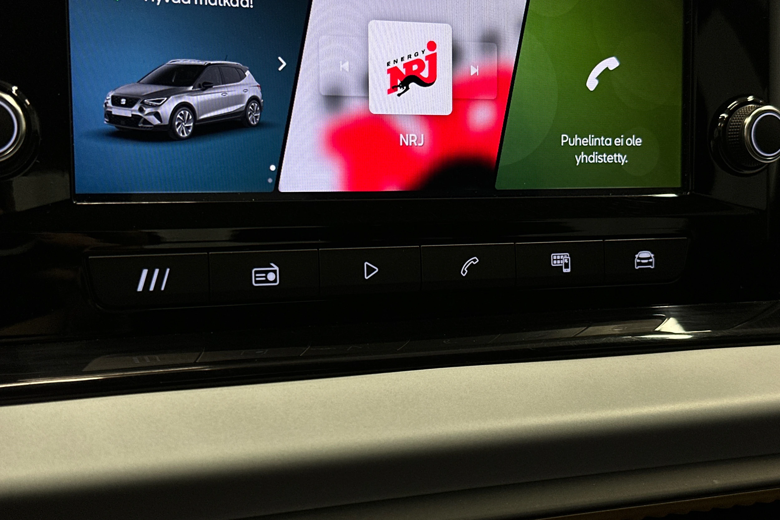 valkoinen SEAT Arona 2024 kuva 26.