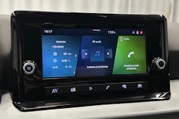 valkoinen SEAT Arona 2024 kuva 16.