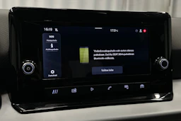 valkoinen SEAT Arona 2024 kuva 23.