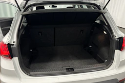 valkoinen SEAT Arona 2024 kuva 29.