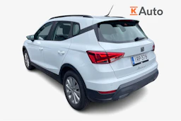 valkoinen SEAT Arona 2024 kuva 2.