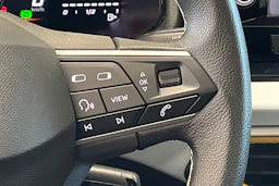 valkoinen SEAT Arona 2024 kuva 14.