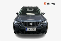 harmaa SEAT Arona 2024 kuva 4.