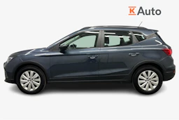 harmaa SEAT Arona 2024 kuva 5.