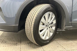 harmaa SEAT Arona 2024 kuva 10.