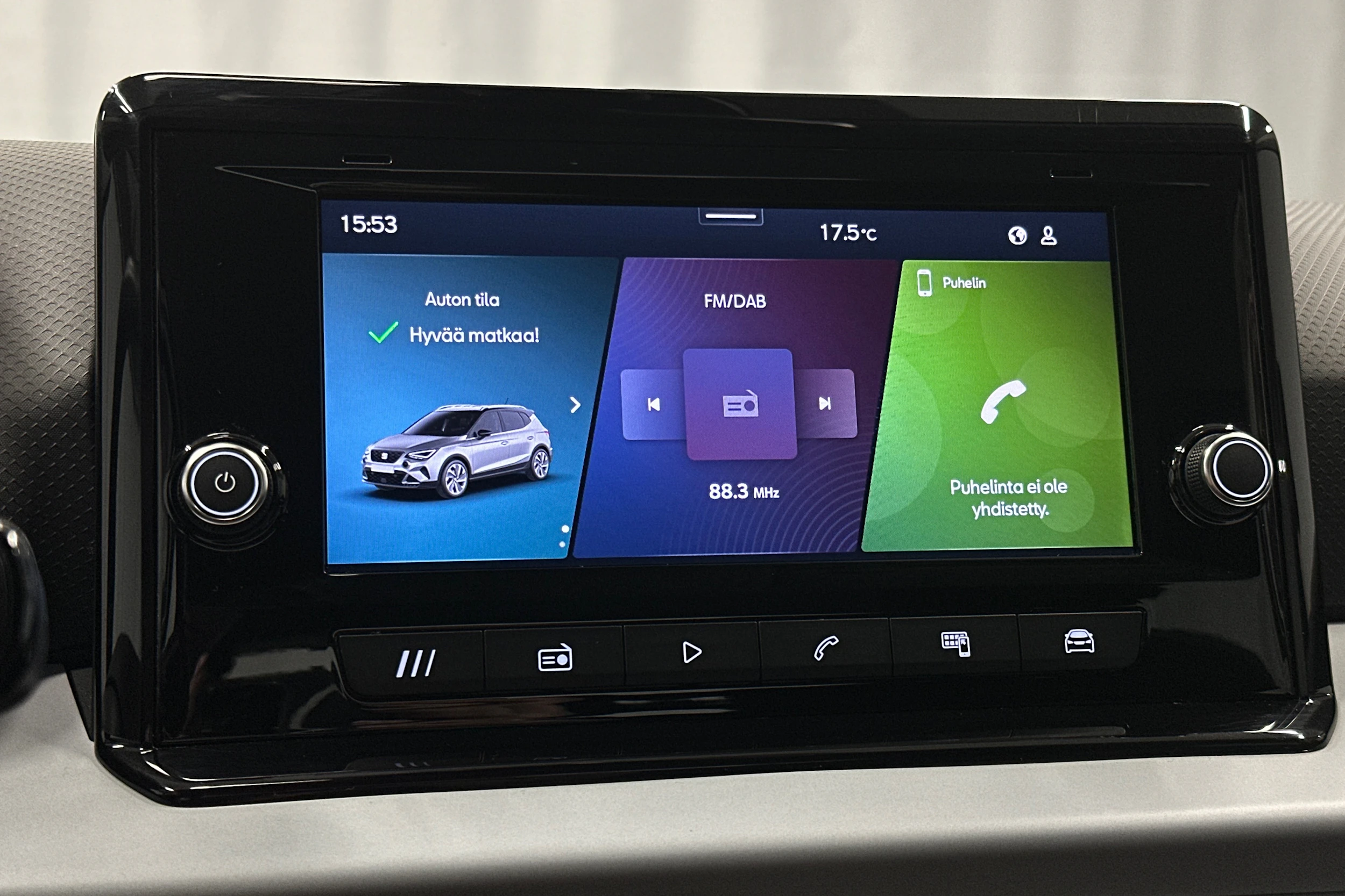 harmaa SEAT Arona 2024 kuva 16.