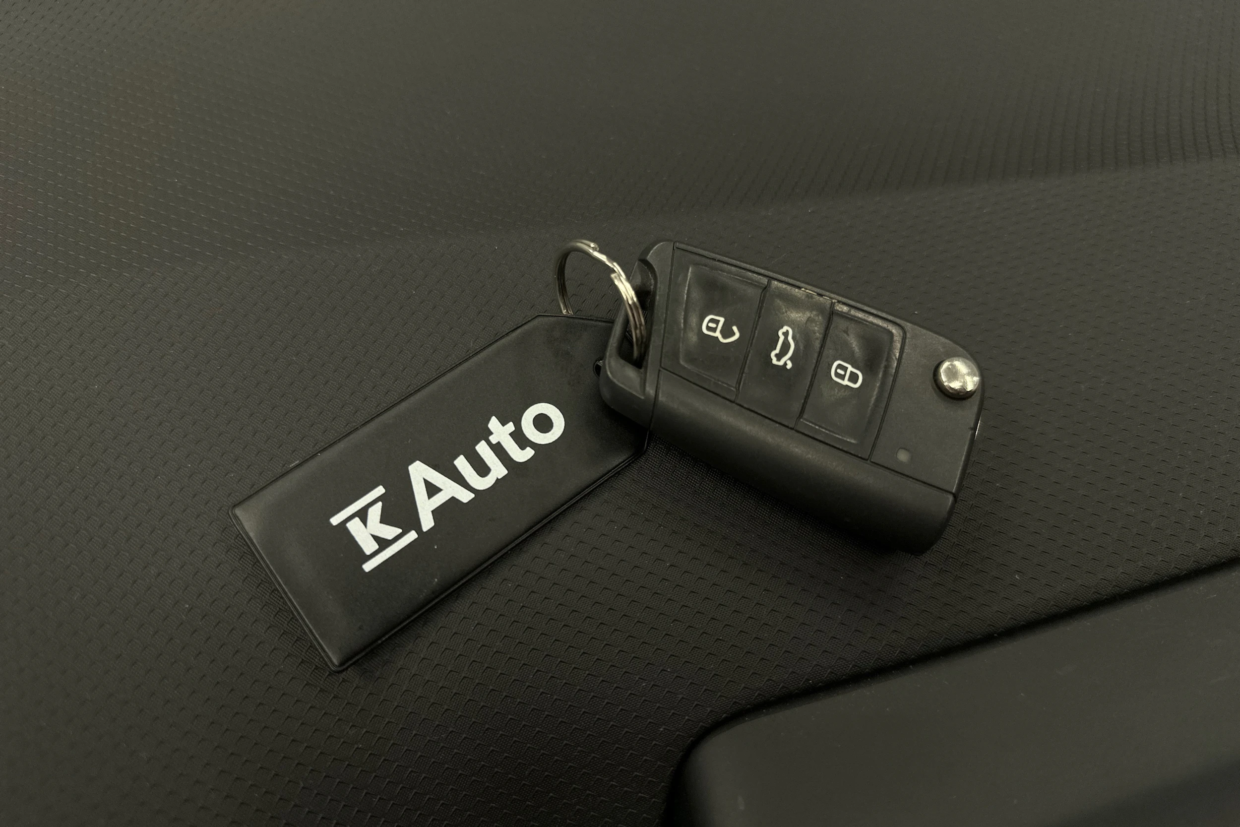 harmaa SEAT Arona 2024 kuva 30.