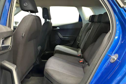 sininen SEAT Arona 2024 kuva 8.