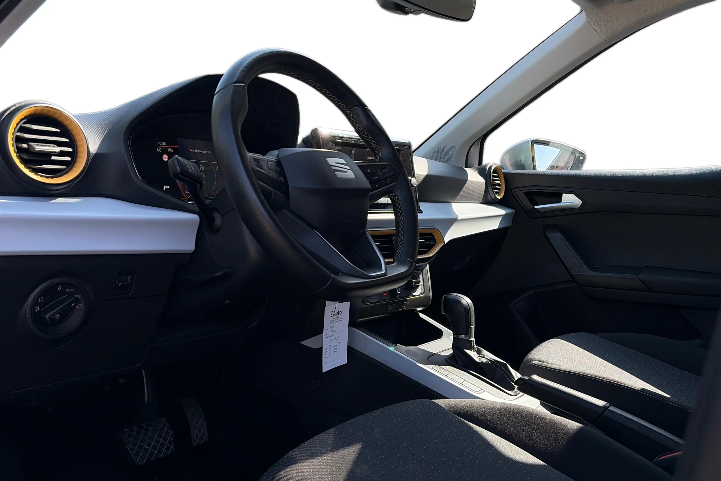 hopea SEAT Arona 2024 kuva 3.