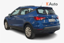 sininen SEAT Arona 2024 kuva 2.