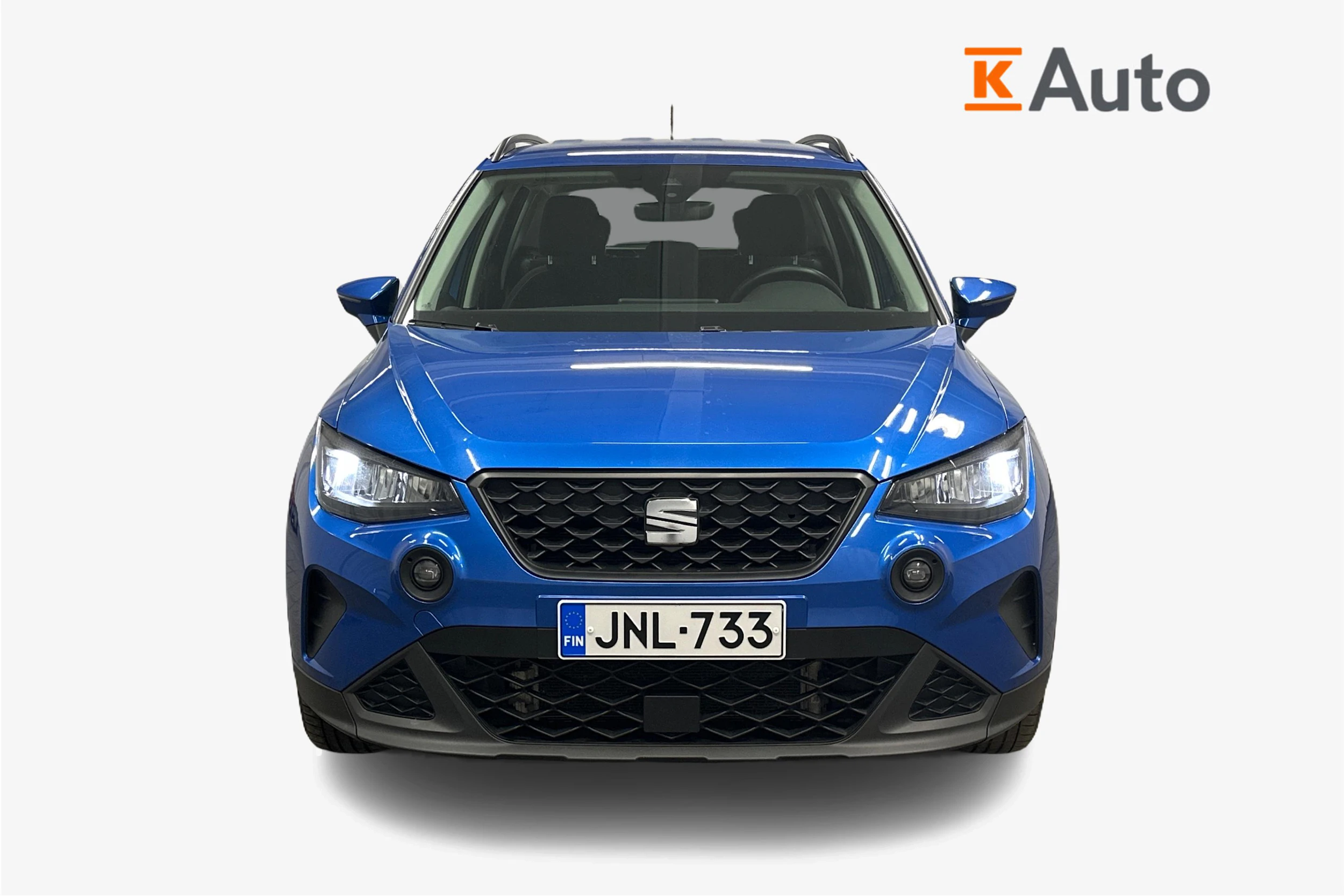sininen SEAT Arona 2024 kuva 4.