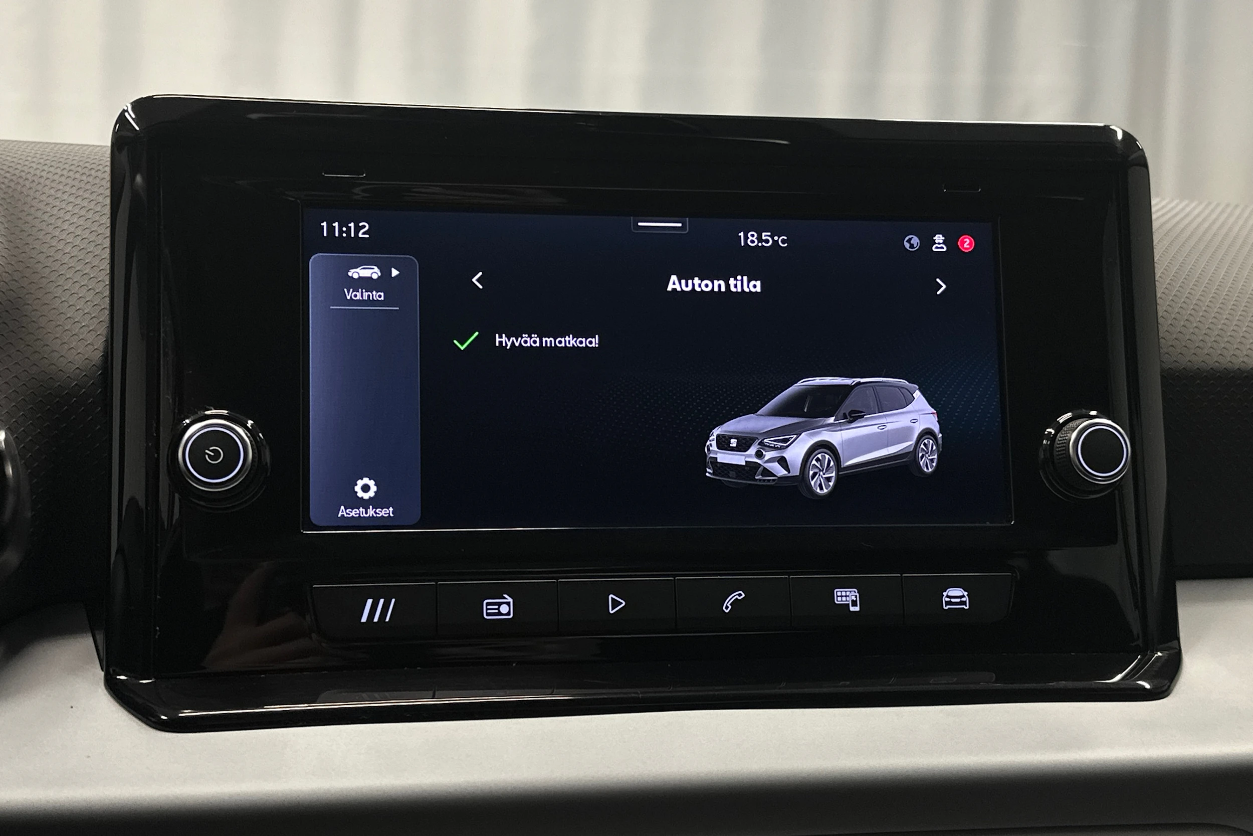 sininen SEAT Arona 2024 kuva 21.