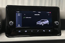 sininen SEAT Arona 2024 kuva 21.