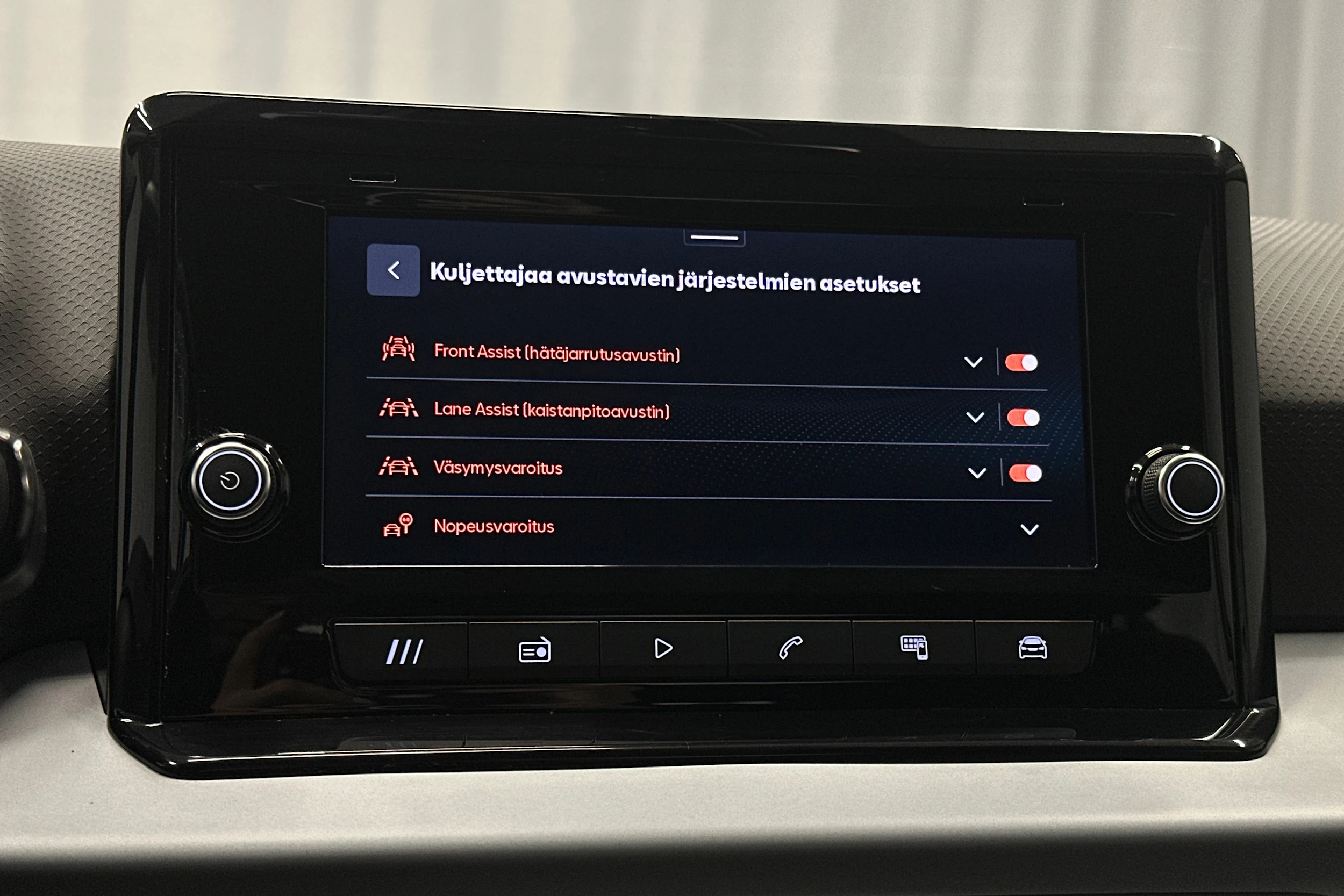 sininen SEAT Arona 2024 kuva 24.