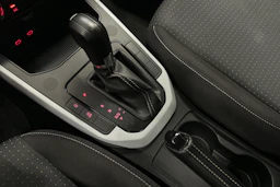 sininen SEAT Arona 2024 kuva 28.