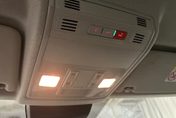 sininen SEAT Arona 2024 kuva 29.