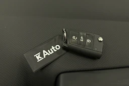 sininen SEAT Arona 2024 kuva 31.