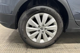 harmaa SEAT Arona 2024 kuva 10.