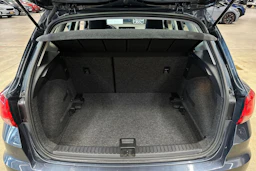 harmaa SEAT Arona 2024 kuva 21.