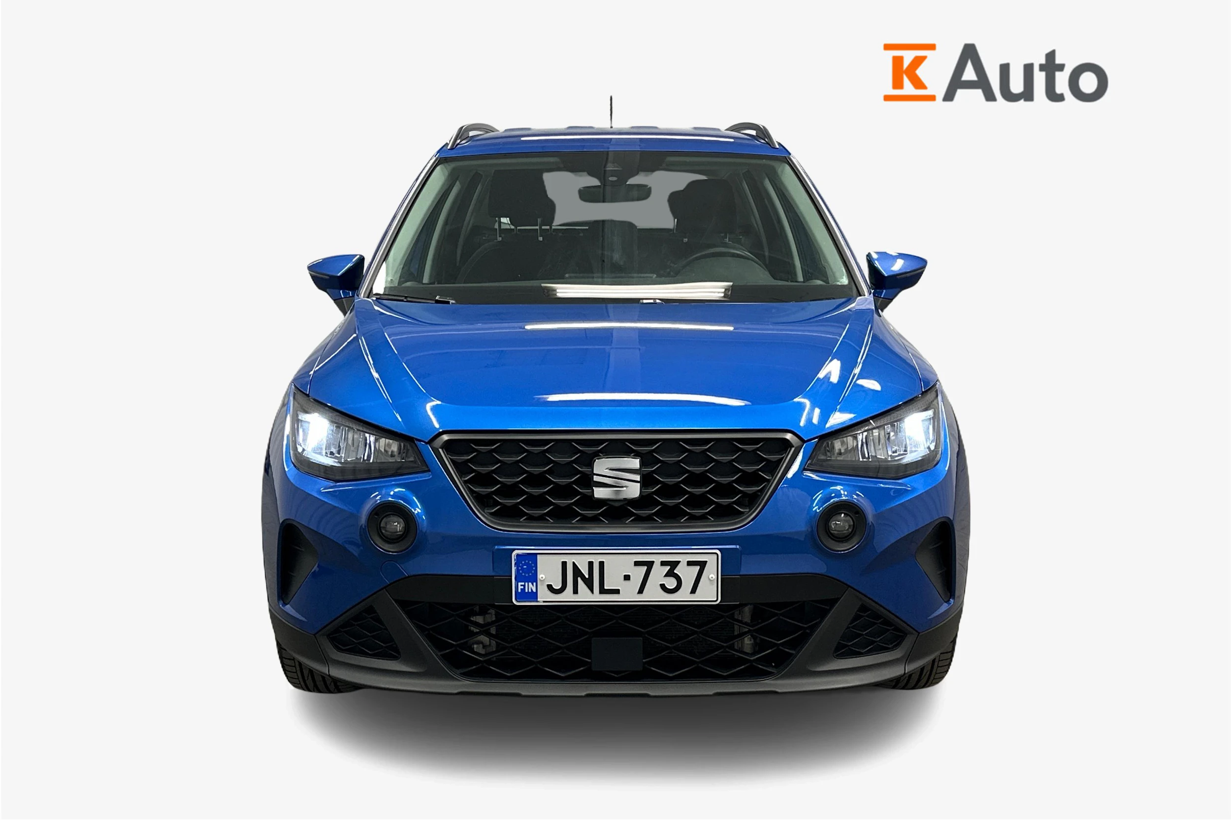 sininen SEAT Arona 2024 kuva 4.