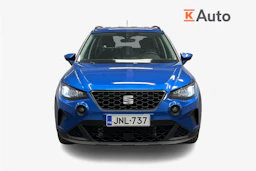 sininen SEAT Arona 2024 kuva 4.