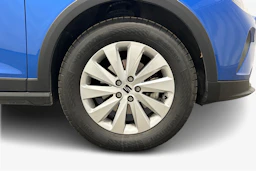 sininen SEAT Arona 2024 kuva 9.