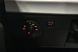 sininen SEAT Arona 2024 kuva 14.
