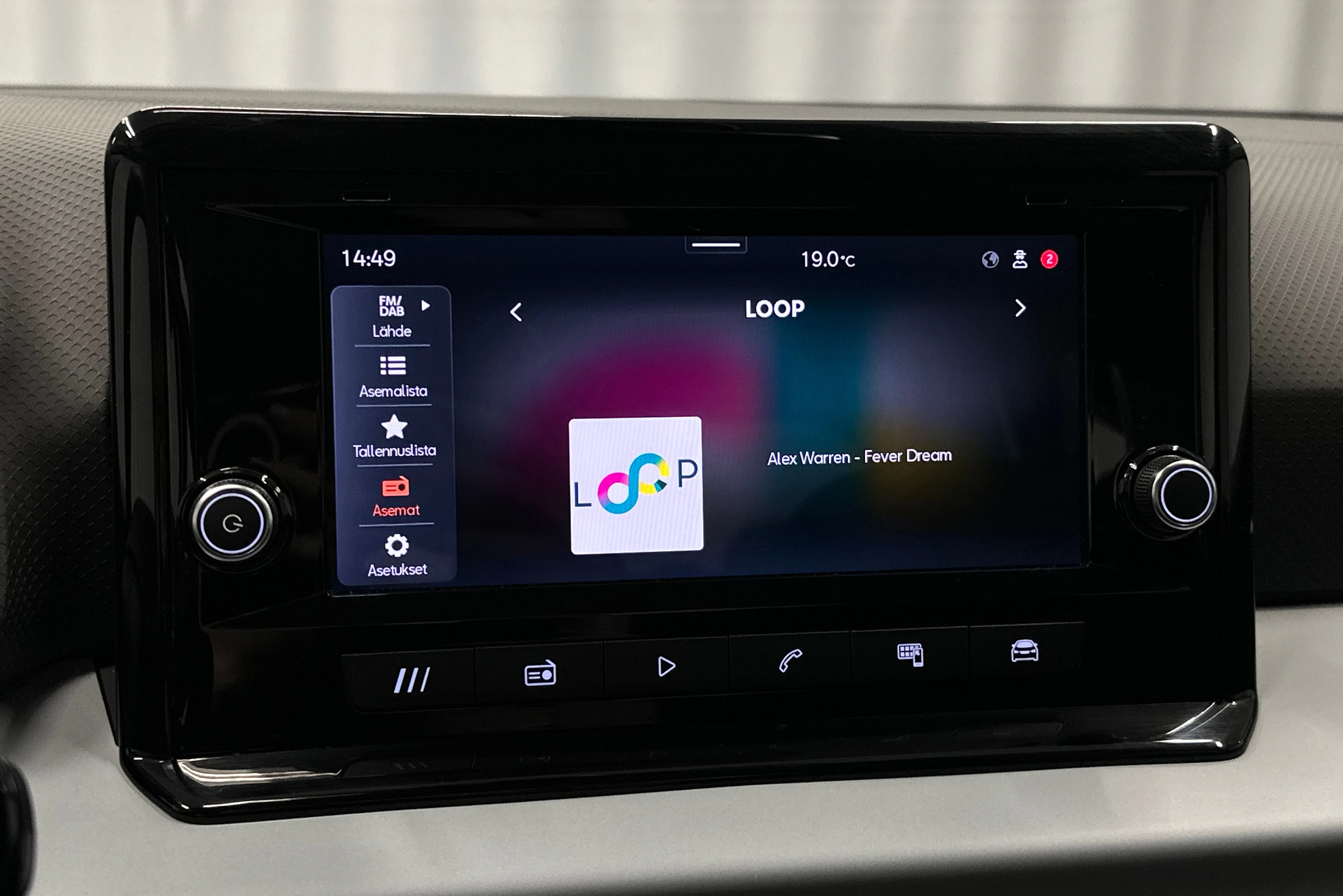 sininen SEAT Arona 2024 kuva 19.