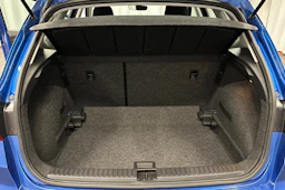 sininen SEAT Arona 2024 kuva 29.