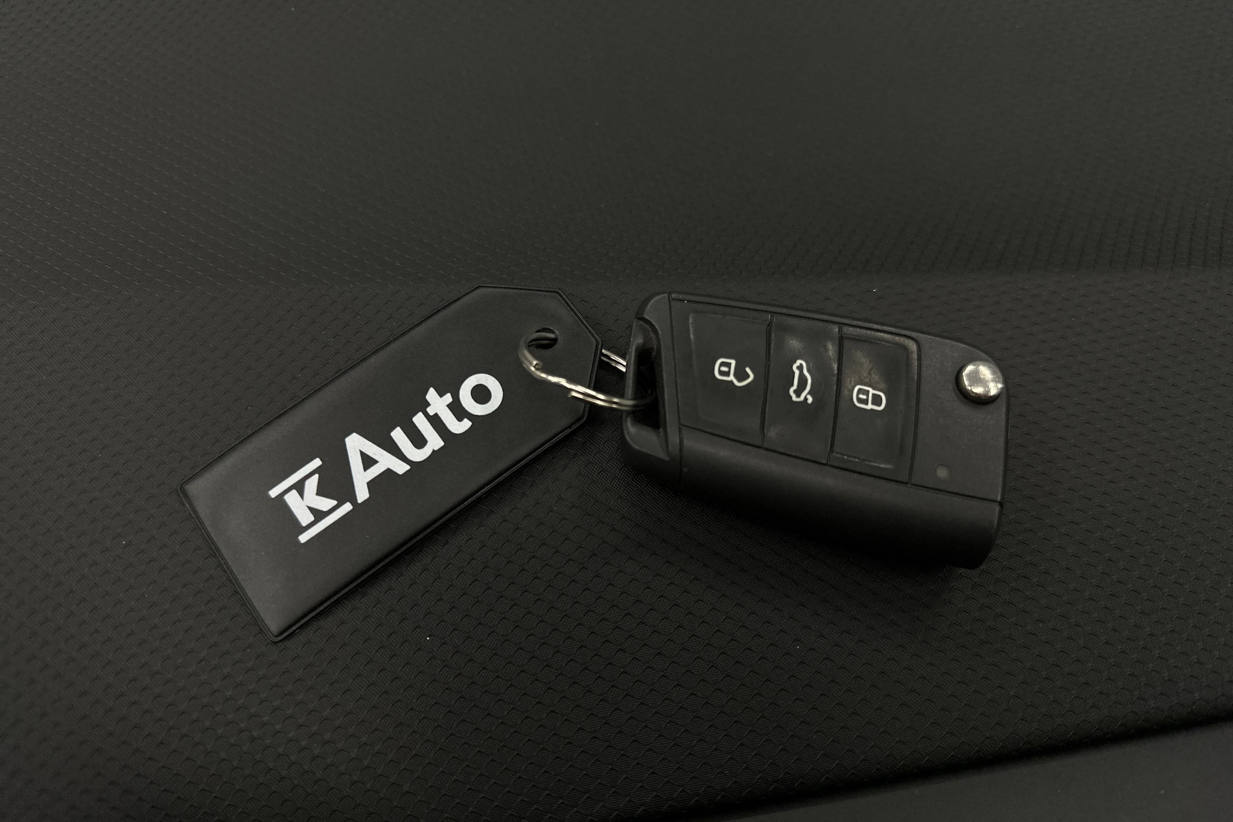 sininen SEAT Arona 2024 kuva 30.