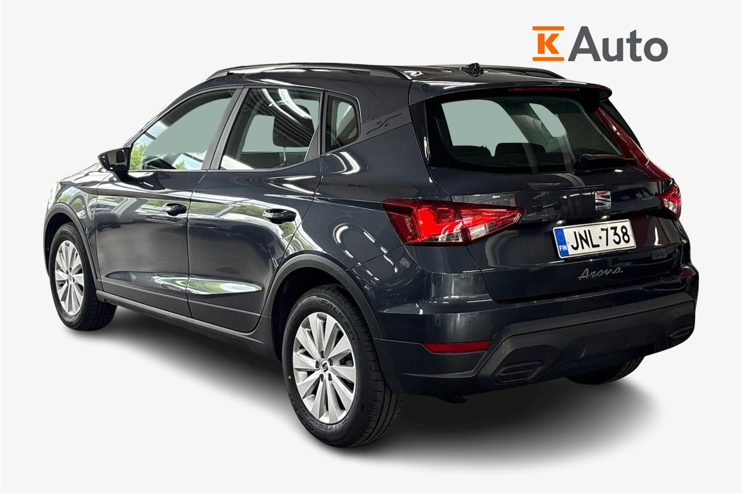 harmaa SEAT Arona 2024 kuva 2.