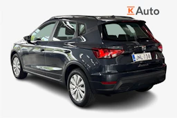 harmaa SEAT Arona 2024 kuva 2.