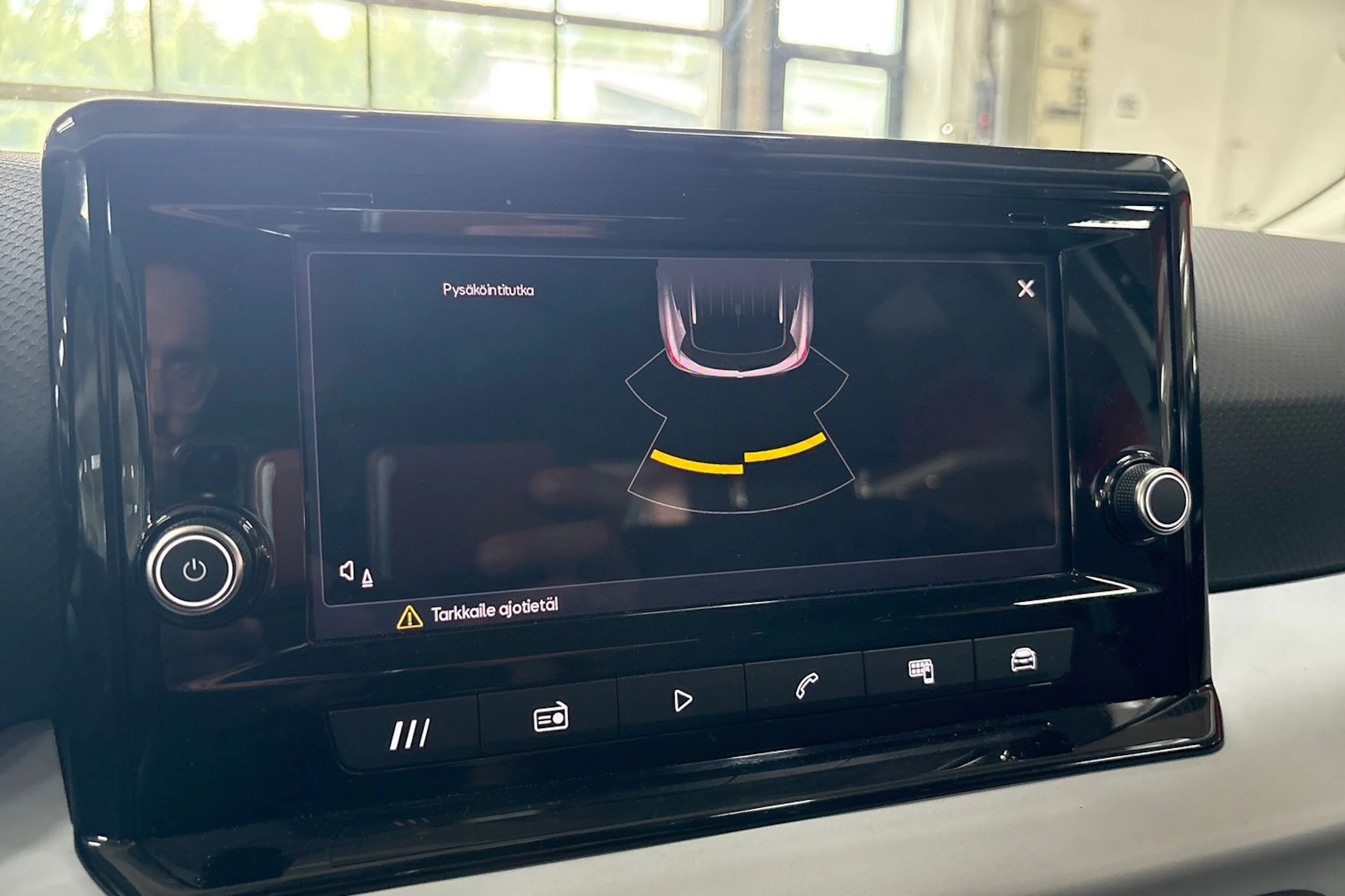 harmaa SEAT Arona 2024 kuva 15.