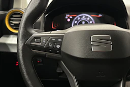 musta SEAT Arona 2024 kuva 11.