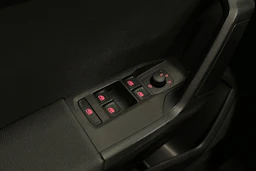 musta SEAT Arona 2024 kuva 15.
