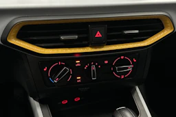 musta SEAT Arona 2024 kuva 27.
