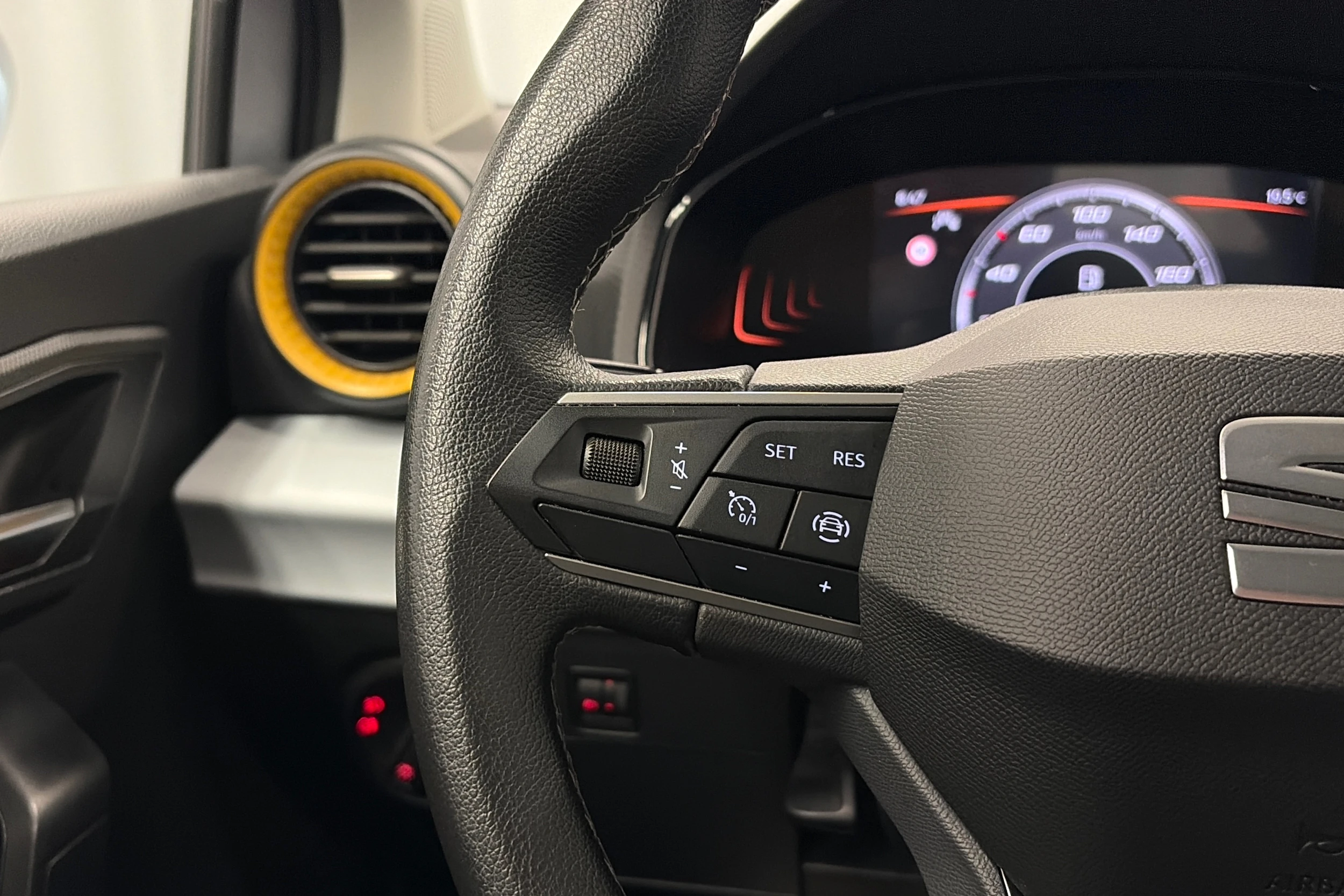 hopea SEAT Arona 2024 kuva 14.
