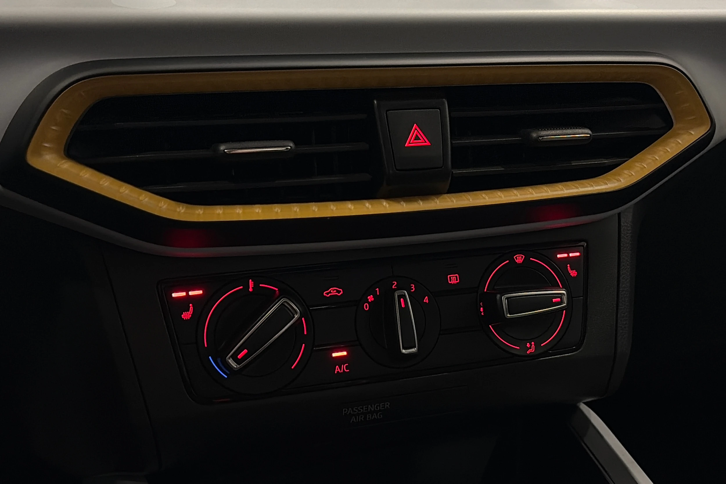 hopea SEAT Arona 2024 kuva 21.
