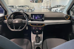 musta SEAT Arona 2024 kuva 11.