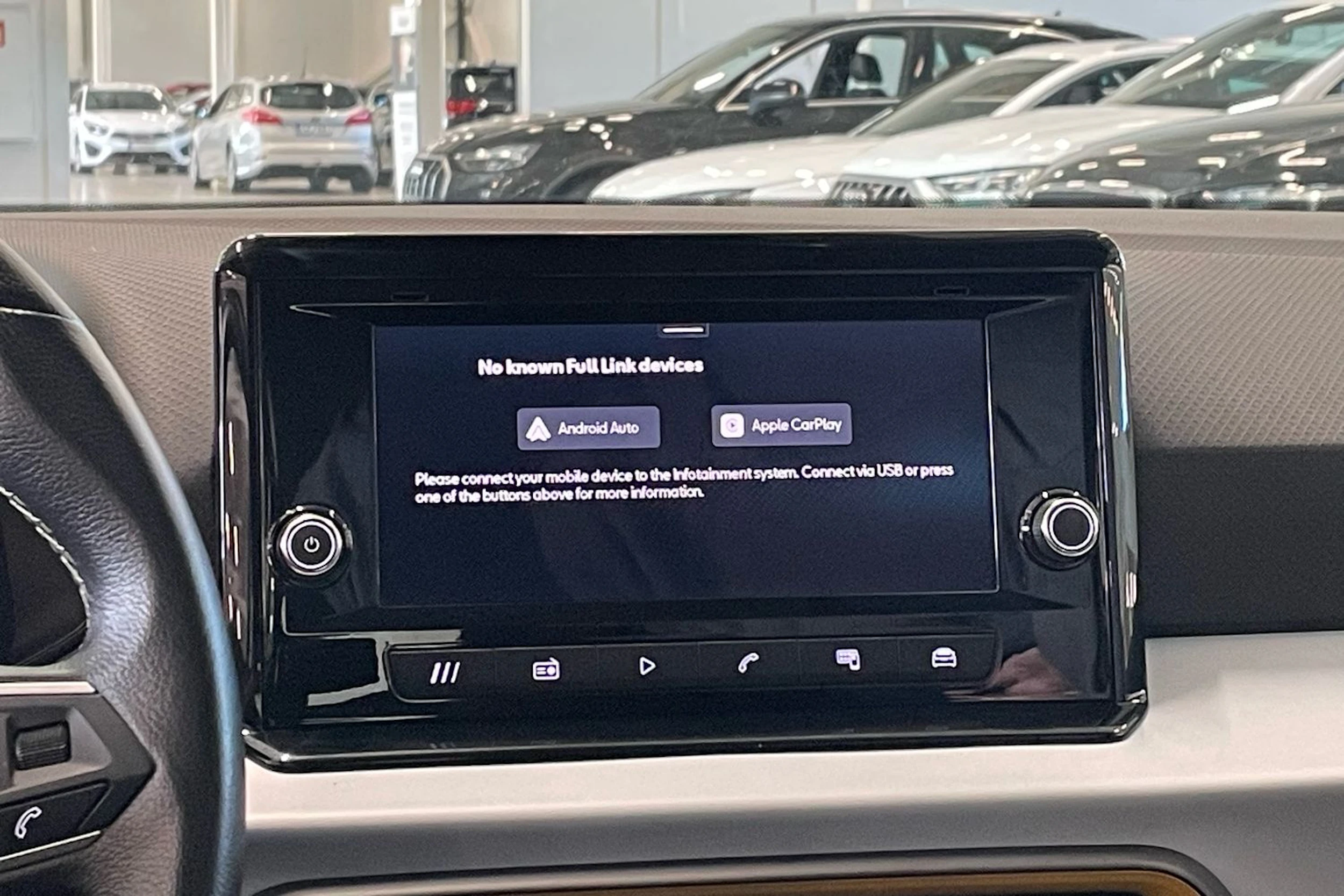 musta SEAT Arona 2024 kuva 20.