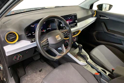 musta SEAT Arona 2024 kuva 3.
