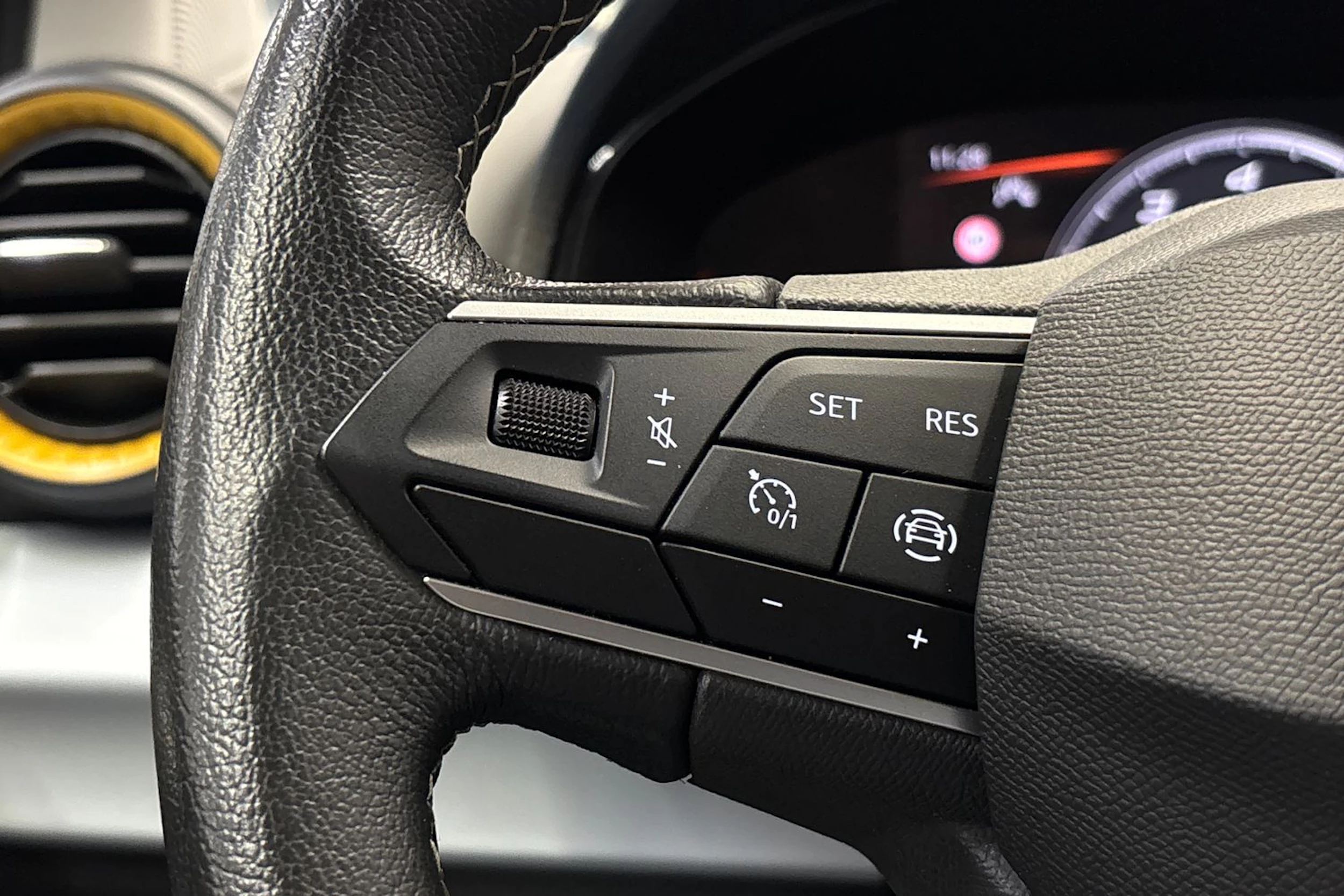 musta SEAT Arona 2024 kuva 14.