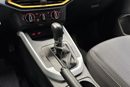 musta SEAT Arona 2024 kuva 22.