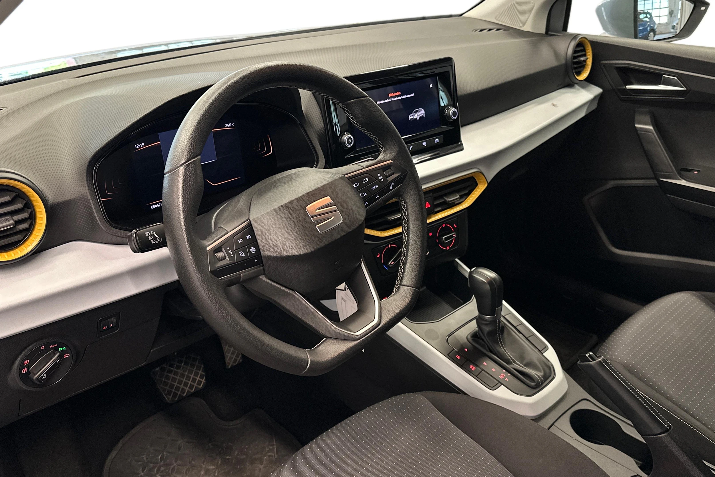 hopea SEAT Arona 2024 kuva 3.