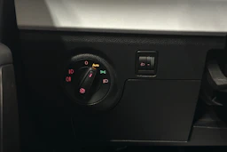 harmaa SEAT Arona 2024 kuva 14.