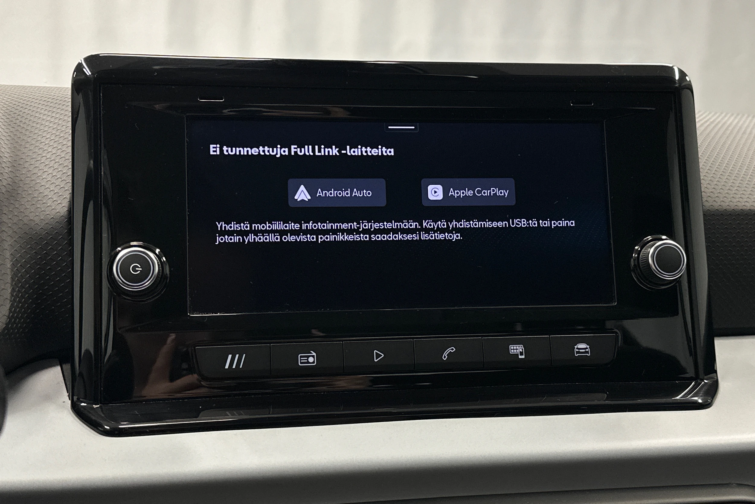 harmaa SEAT Arona 2024 kuva 23.