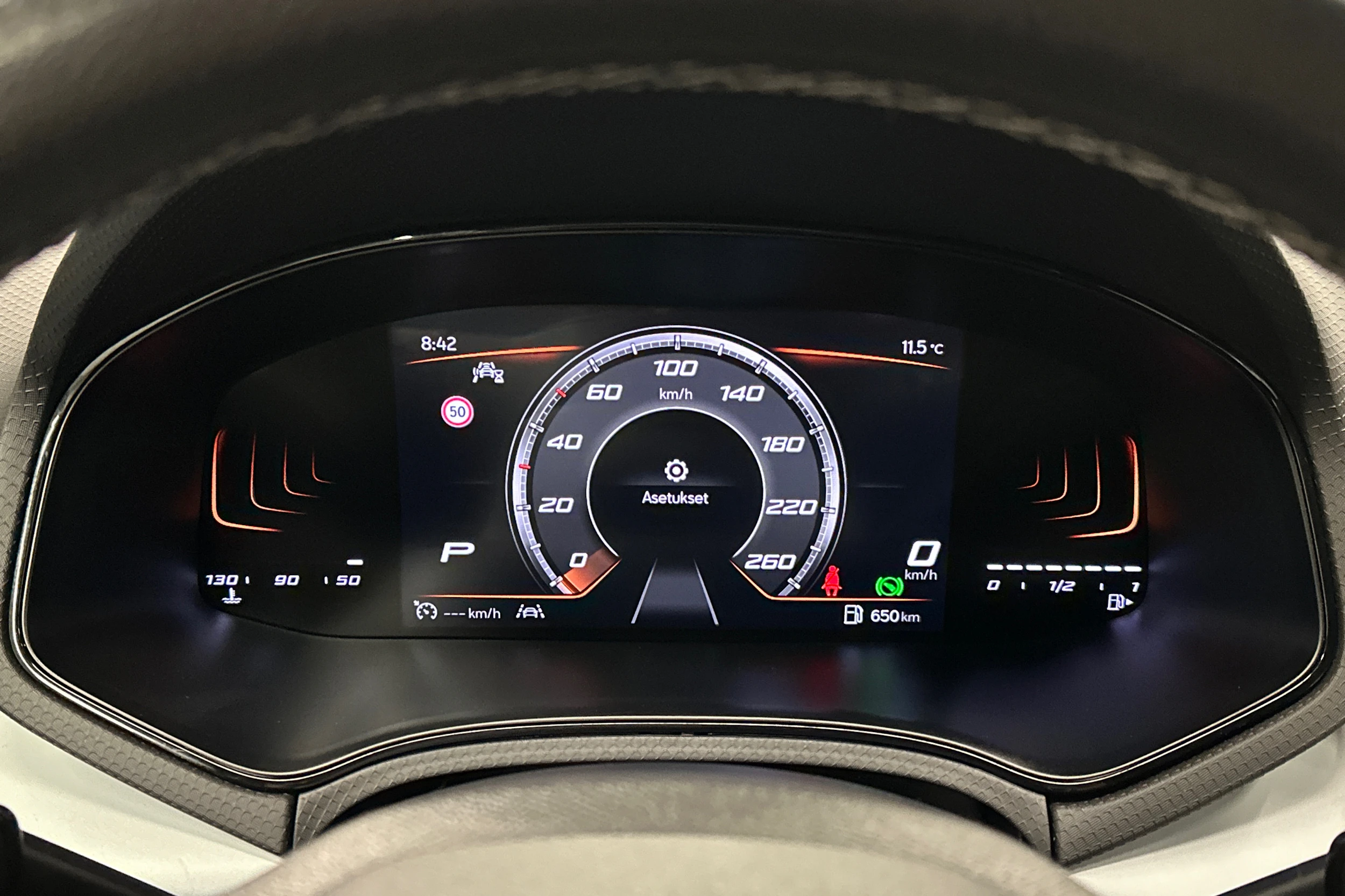 musta SEAT Arona 2024 kuva 17.